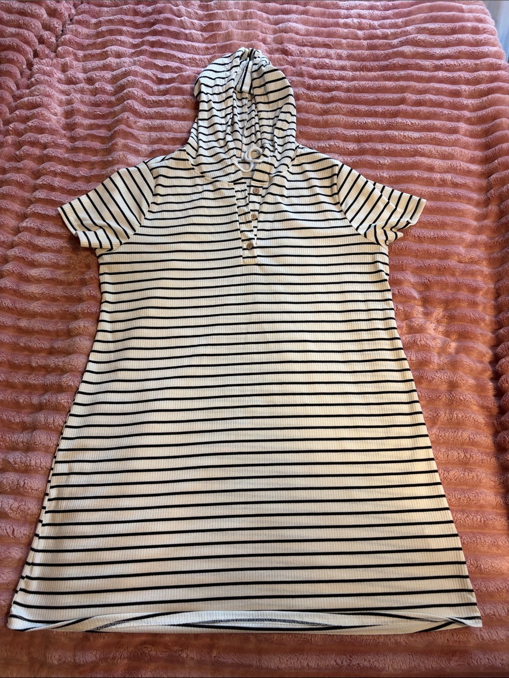 SHEIN White and Black Striped Hooded Short Sleeve Dress